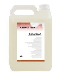 KENOTEK BRILLIANT WASH PRO  5 litrów, szampon z efektem hydrofobowym, ułatwia usuwanie wody i osuszanie lakieru