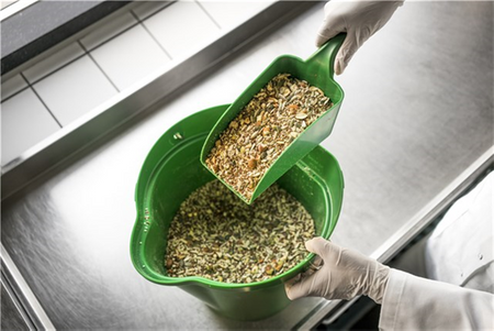 568866 Wiadro Vikan, 6 litrów, brązowy, z podziałką.