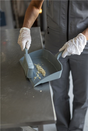 45877 Szczotka zmiotka Vikan, 330 mm, miękka, pomarańczowa